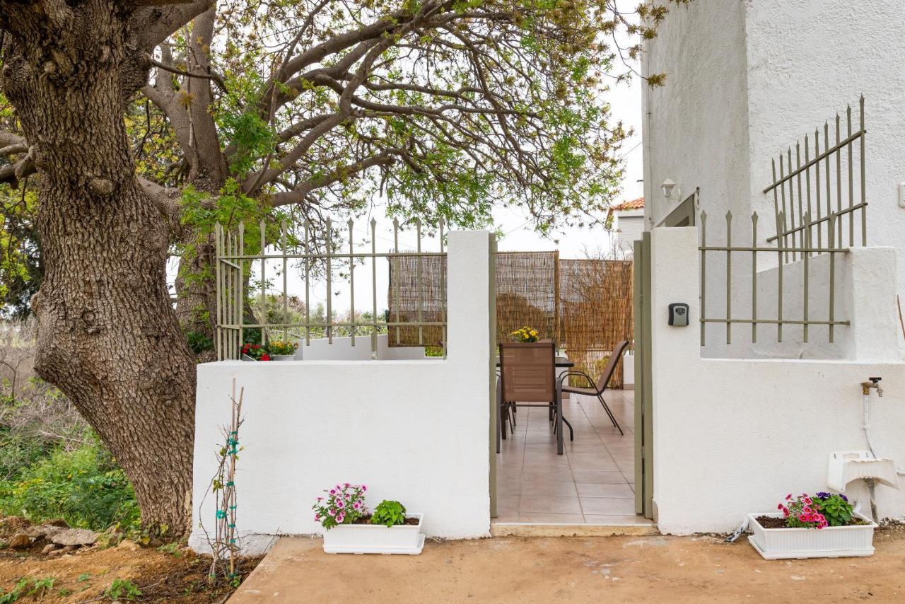 Traditional Suburbs Maisonette Cos Exterior foto